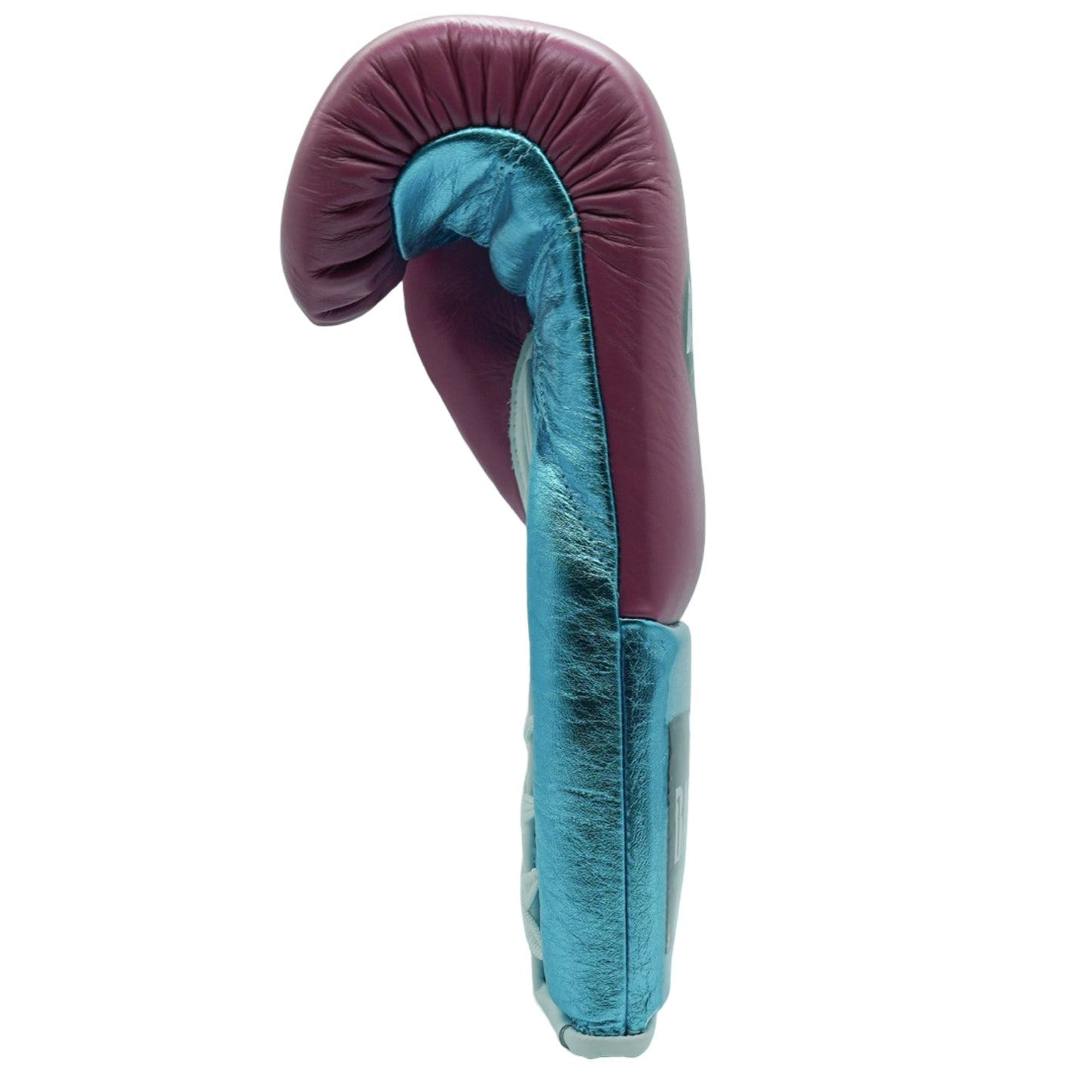 Bayoneta Boxing Gloves – Pink and Metallic Blue Lace-Up Mexican-Style Training Gloves