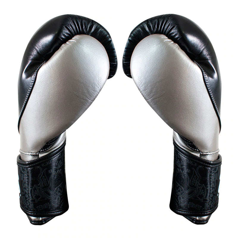 Cleto Reyes Training Boxing Gloves – Black/Silver